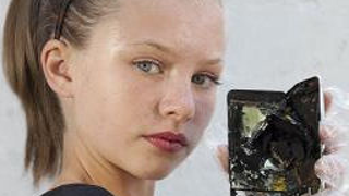 UK Girl's iPod Touch Explodes: Did Apple Offer Hush Money?